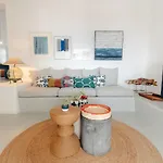 בית נופש Bougainvilla Mykonos *