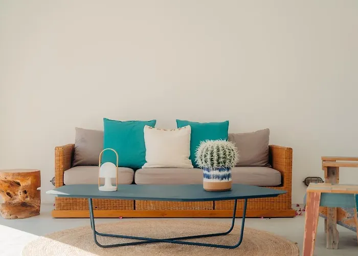 Bougainvilla Mykonos