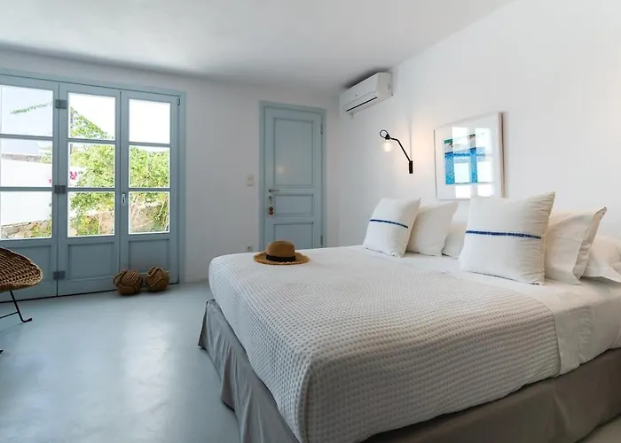 Bougainvilla Mykonos